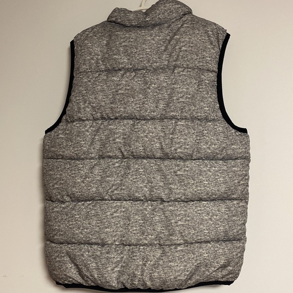 Gap Boys Puffer Vest - Picture 4 of 5